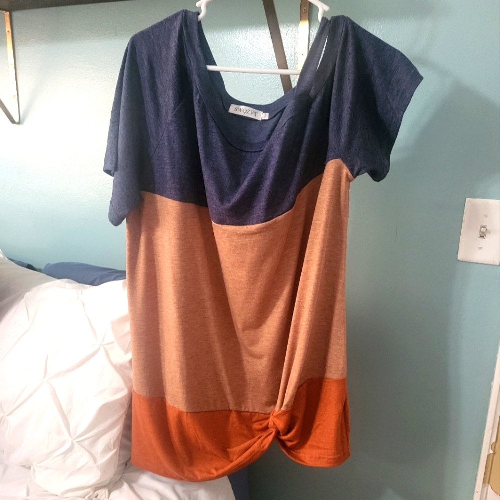 Womens plus size top